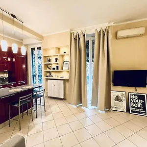 https://terrazza-porta-venezia.italymilanhotels.net