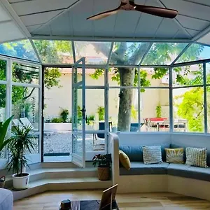  Appartement Bord De Mer, Magnifique De 150m2 Avec Jardin France