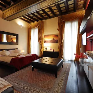 Appartement Nsm 71viadelcorso Con Terrazzo, Rome